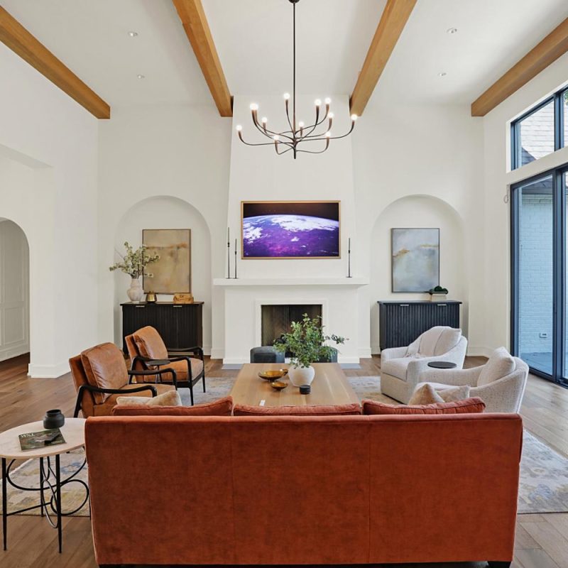 GG Custom Home living room details | Wood Wind Landing