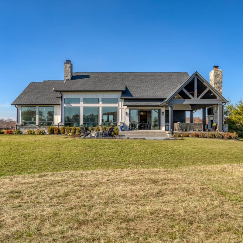 Gradison Design Build custom home back yard | Wood Wind Landing